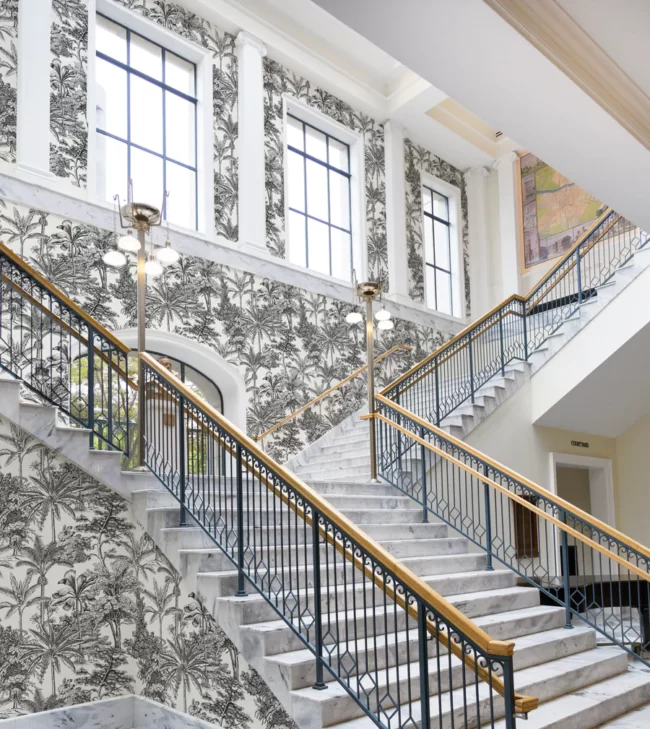 Parisian Wall Style